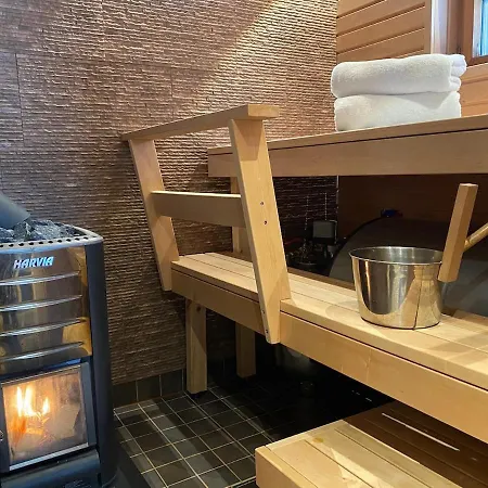 Lakeside Riekonkieppi Villa