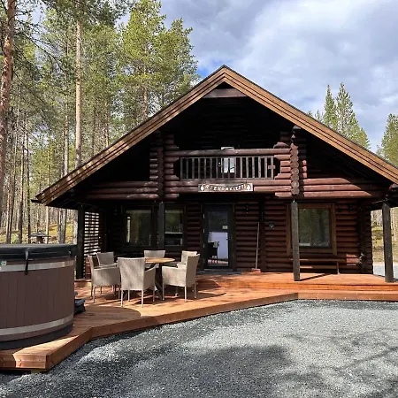 Lakeside Riekonkieppi Villa