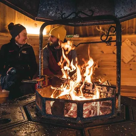 Lakeside Riekonkieppi Villa *